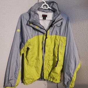 Women’s MARMOT gray/lime fully lined windbreaker